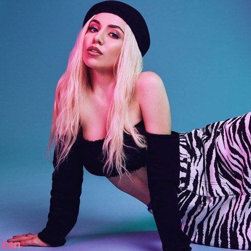 Ava Max