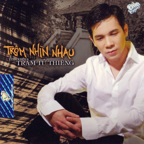 Trộm Nhìn Nhau