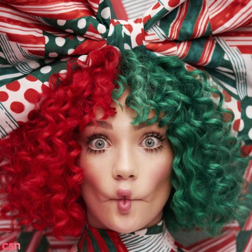 Everyday Is Christmas (Deluxe)